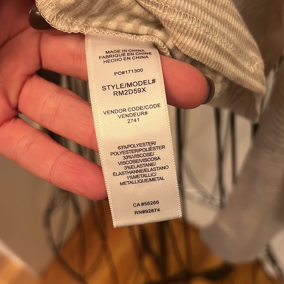 Splendid Puff Shoulder Striped Top-Sz L - Picture 6 of 7